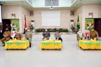 Bupati Ingatkan Kepala SKPD di Inhil Tak Alergi Dengan Wartawan