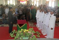 Bupati Inhil Disambut Aksi Drumband Siswa SD, SMP dan SMA