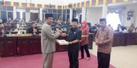 Pemkab Rohul dan DPRD Gelar Rapat Paripurna Penyampaian RAPBD-P Tahun 2016
