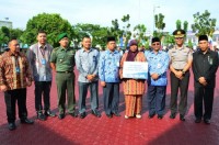 Warga Keritang Mengaku Bangga Bupati Inhil Datang ke Kecamatan Untuk Lantik Kades Terpilih