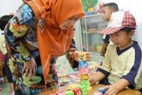 Hadir di Acara Berdirinya PAUD Kasih Lestari, Zulaikhah Wardan Terharu dengan Sambutan Dari Siswa
