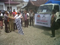 Bupati Rohul Lepas Pendistribusian Logistik Pilkada