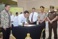 Cegah dan Berantas Korupsi, Bupati Inhil Tandatangani Komitmen Bersama KPK