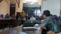 Plt Bupati Sukiman : Pemerintah Komitmen Memajukan BUMDes
