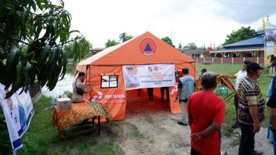 Tanggap Bencana Banjir, PHR Beri Bantuan 3 Tenda Darurat untuk BPBD Pekanbaru